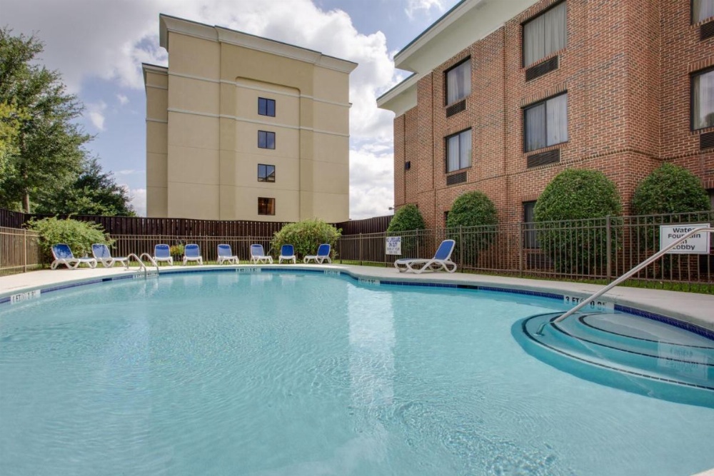 Holiday Inn Express Hotel & Suites Columbia-I-20 at Clemson Road Image 22