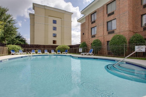 Holiday Inn Express Hotel & Suites Columbia-I-20 at Clemson Road image 22